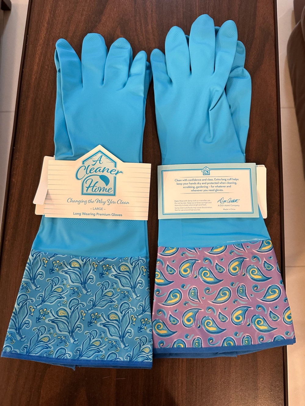 NWT Long Wearing Premium Patterned🧤Gloves (Size: L)